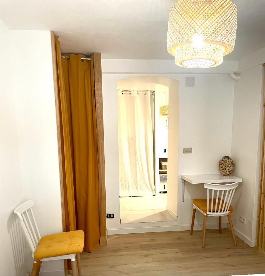 Appartement 30M2 Cosy Avec Terrasse ม็องตง ภายนอก รูปภาพ